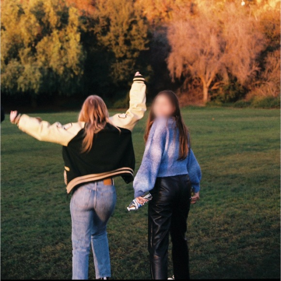 Blue Gradient Knit Sweater - Picture 3 of 7